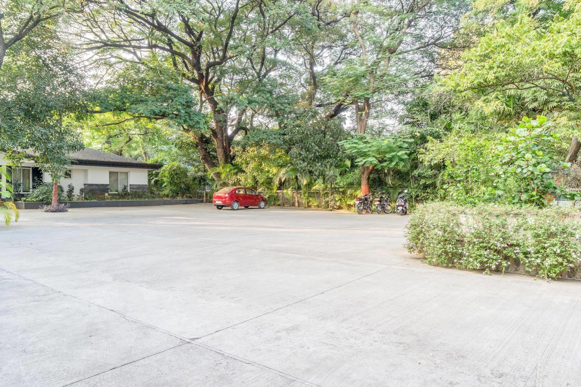 Mint Koregaon Park Next To Osho Ashram Pune Luaran gambar