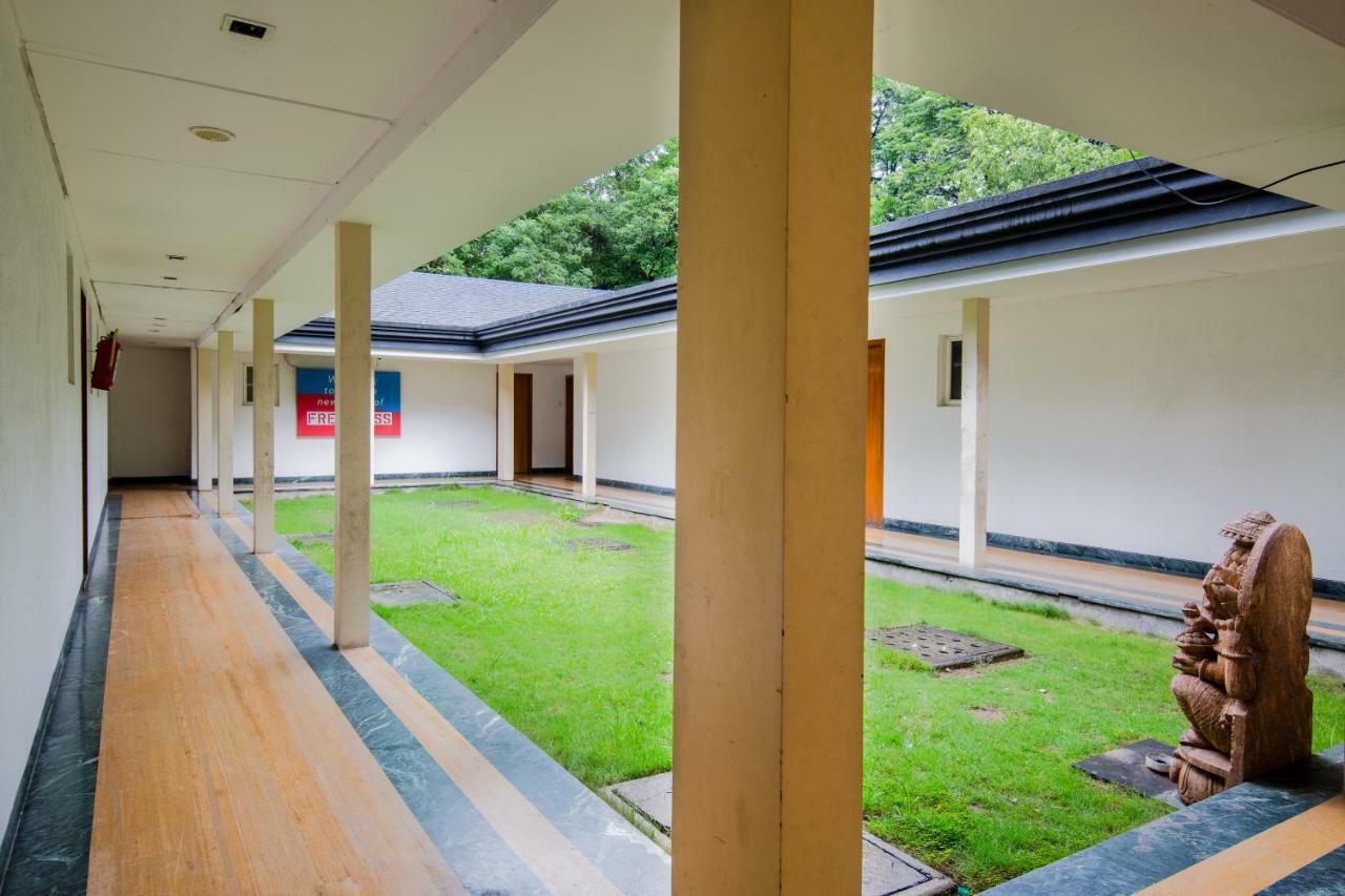 Mint Koregaon Park Next To Osho Ashram Pune Luaran gambar